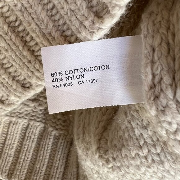 GAP Classic Cable-Knit Sweater - Picture 4 of 5